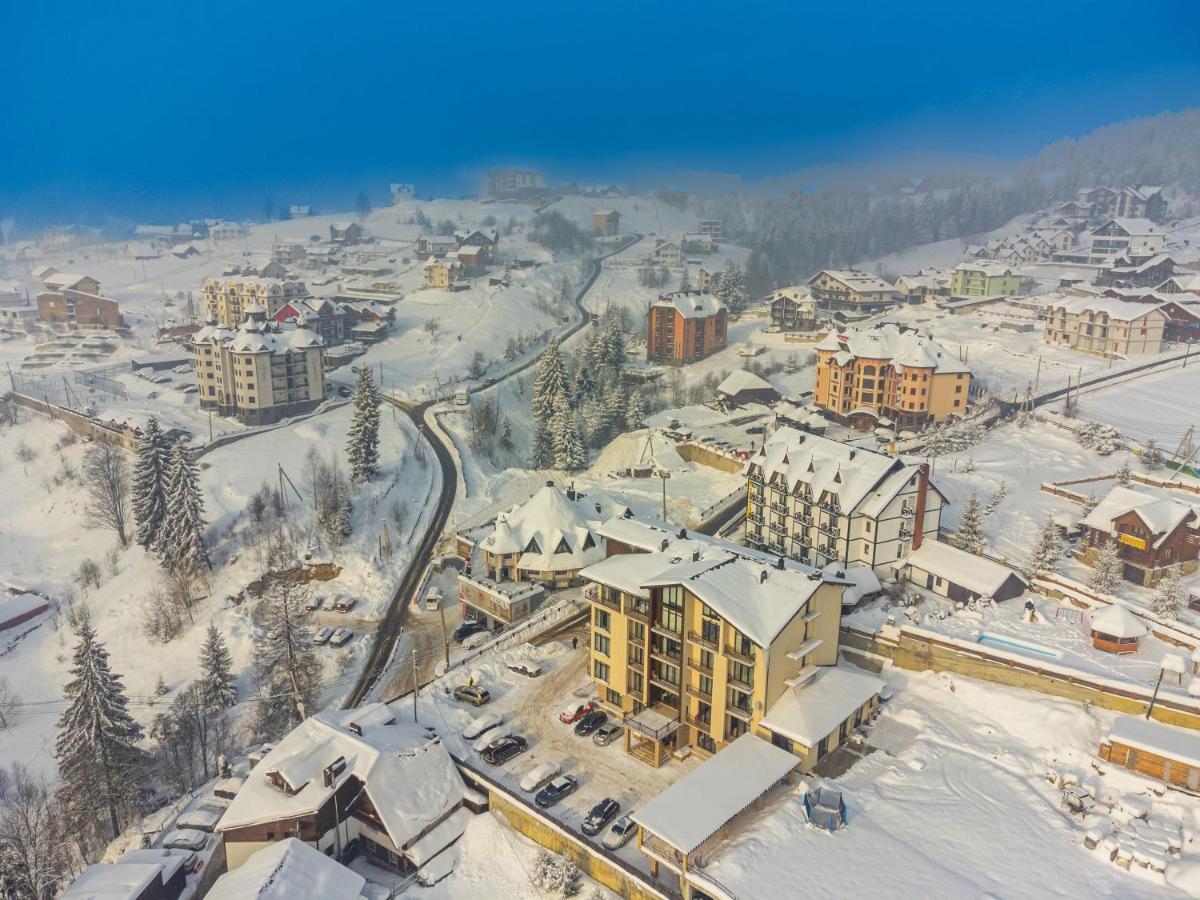 Gold Palace Wellness & 2* Bukovel