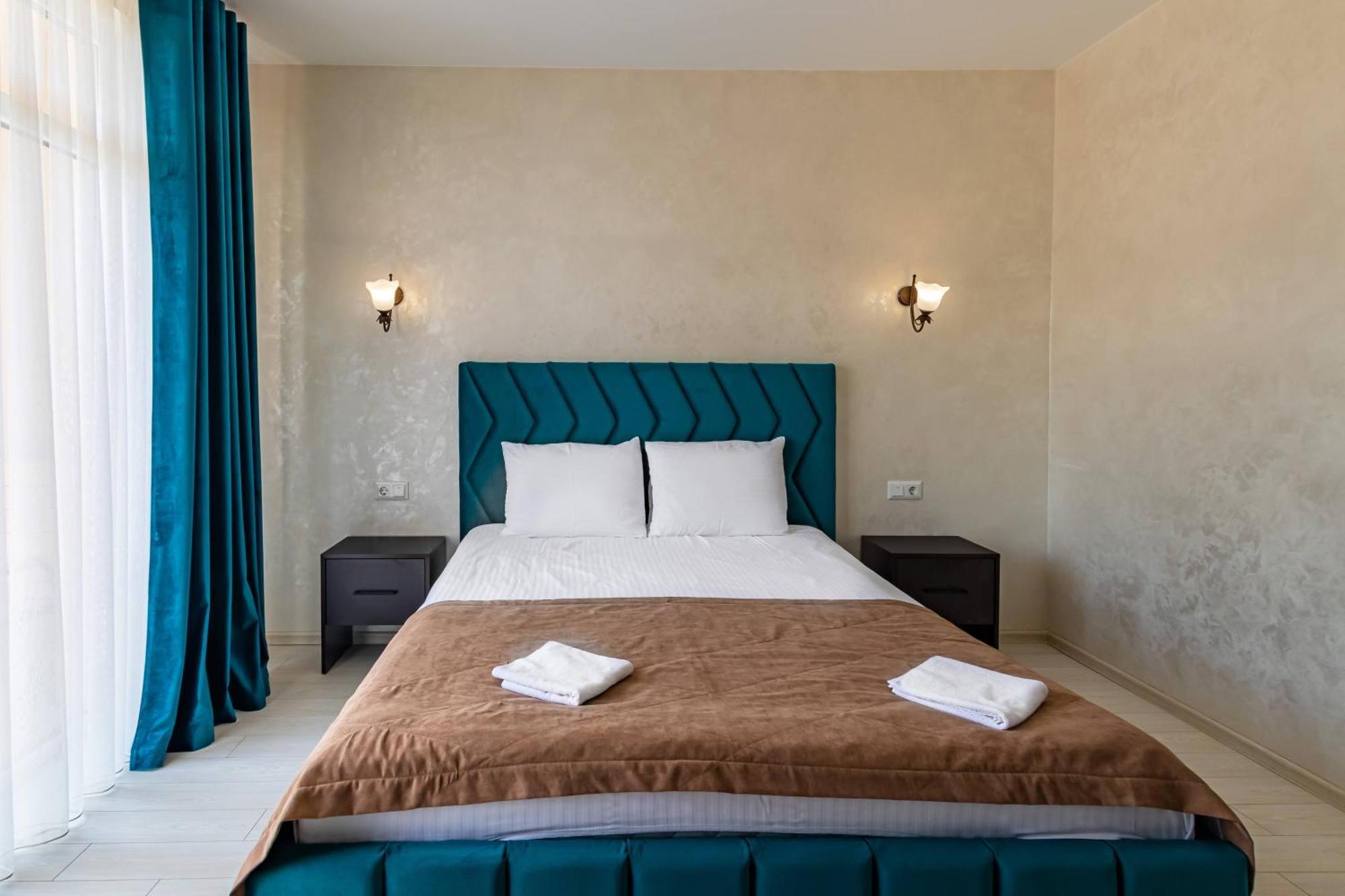 Gold Palace Wellness & Отель