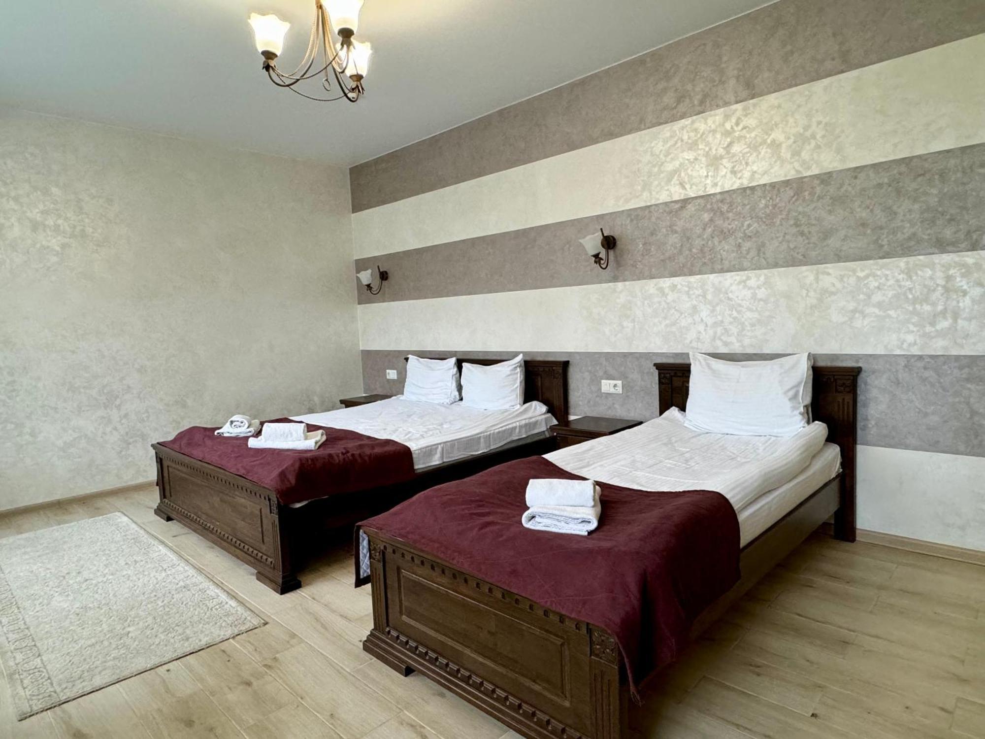 Gold Palace Wellness & Отель Буковель