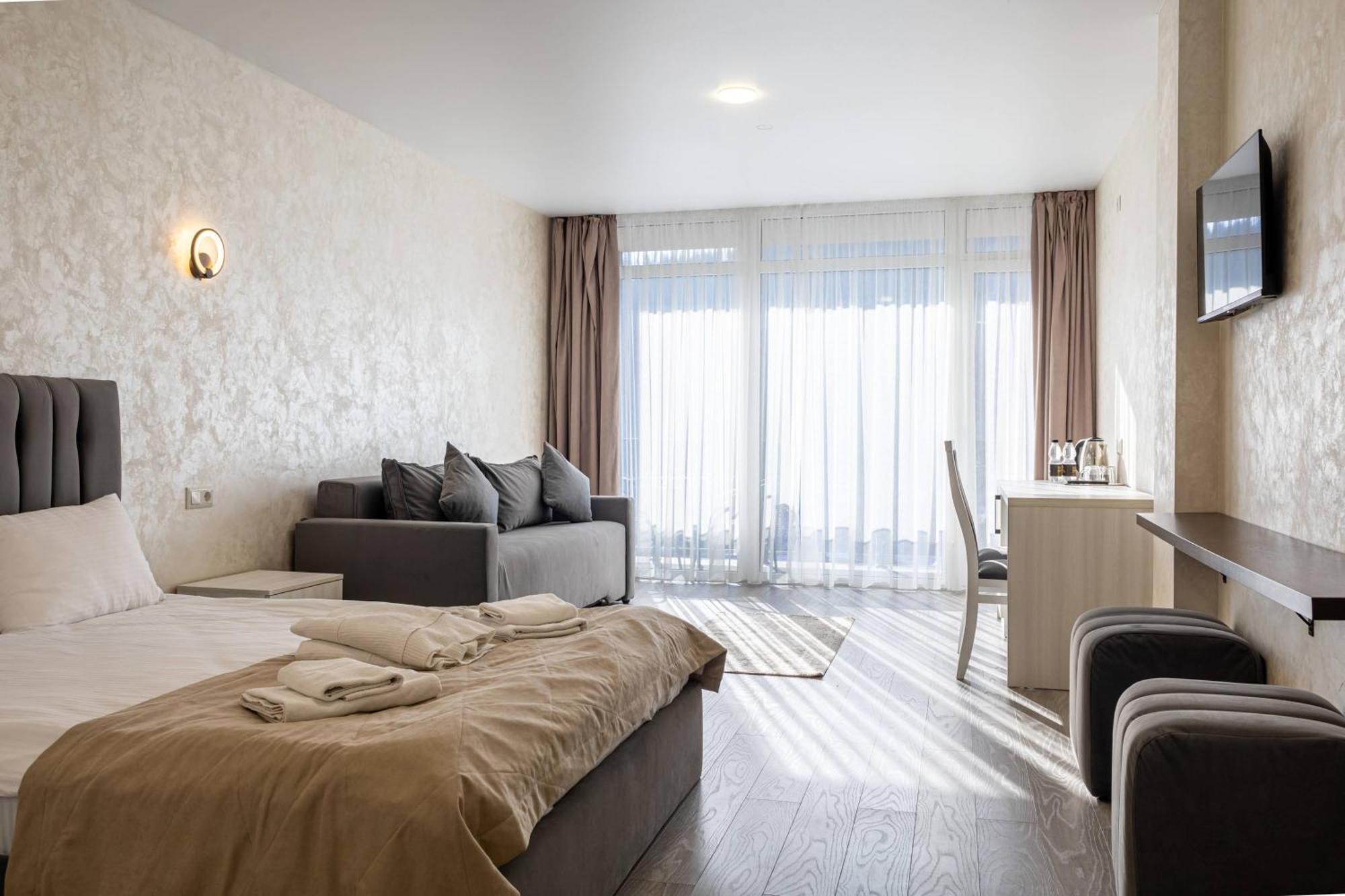 Gold Palace Wellness & 2*