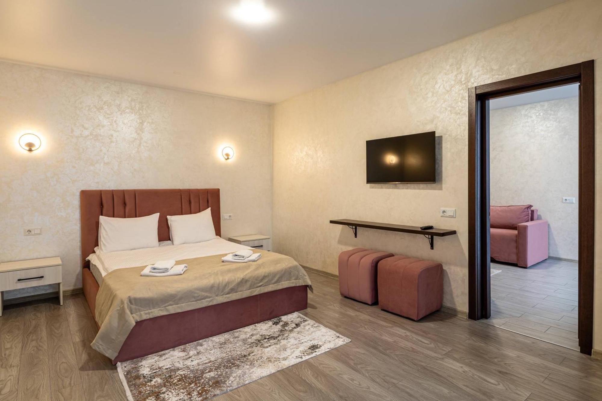 Gold Palace Wellness & Отель